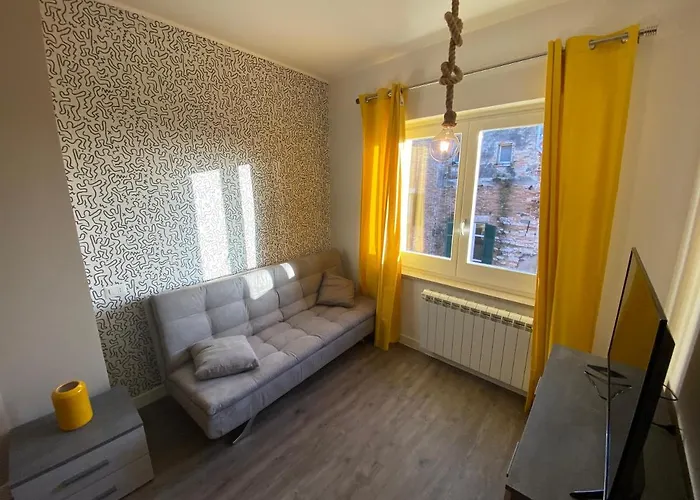 Vannucci 71 شقة *